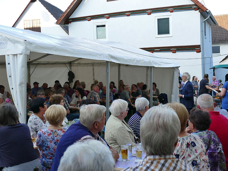 Sommerserenade vor dem "Chorfürst" (Foto: Karl-Franz Thiede)